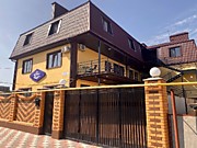 Отель "HOLIDAY" Бердянск